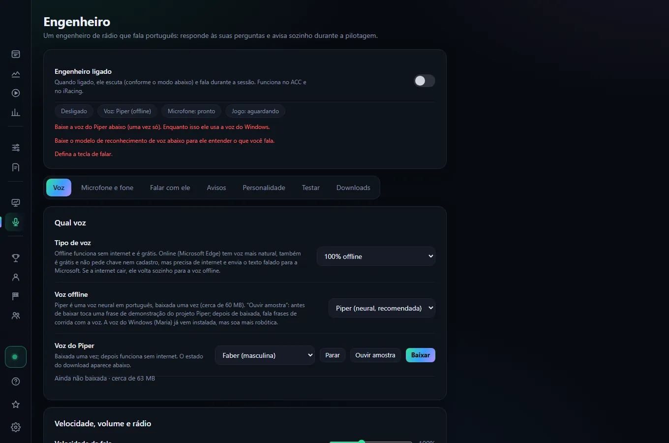Tela do engenheiro de corrida em português do Pitwall, com escolha de voz offline, microfone, tecla de falar e avisos